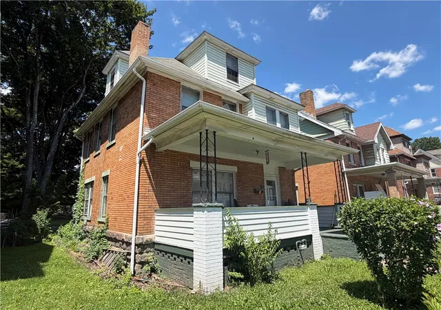 2nd image of 111 Orchard Street, Aliquippa, PA 15001 | MLS# 1767975
