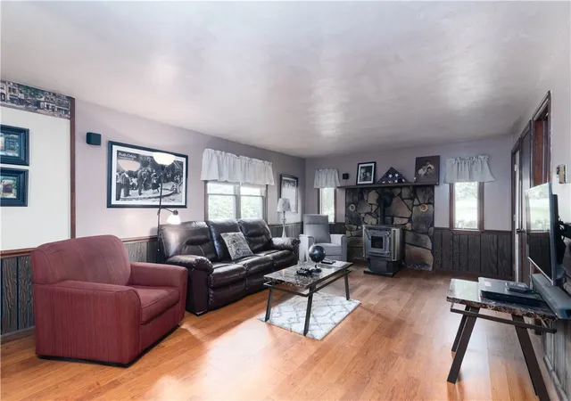 Photo 3 of Single family home for sale at 59 Kopper Kettle Rd, South Strabane, PA 15301 | MLS# 1768241 | Listing updated on 2026-10-02