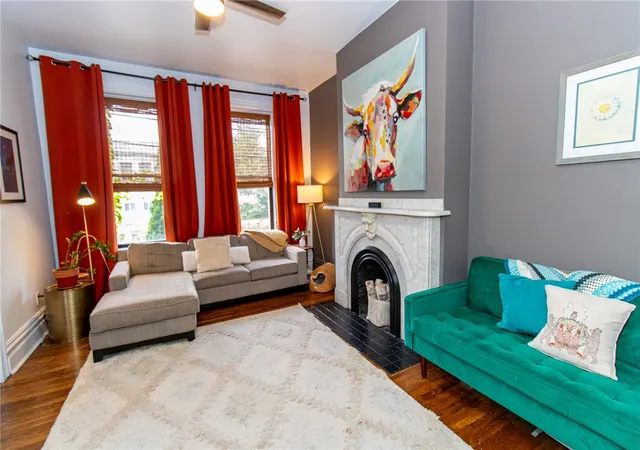 5th image of 1109 Island Ave, Manchester, PA 15212 | MLS# 1768389