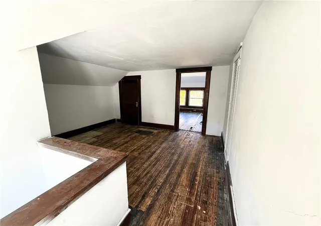 16th image of 92 Euclid Ave, Sharon, PA 16146 | MLS# 1768383