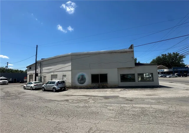 3rd image of 549 E Mahoning Street, Punxsutawney Area School District, PA 15767 | MLS# 1768426