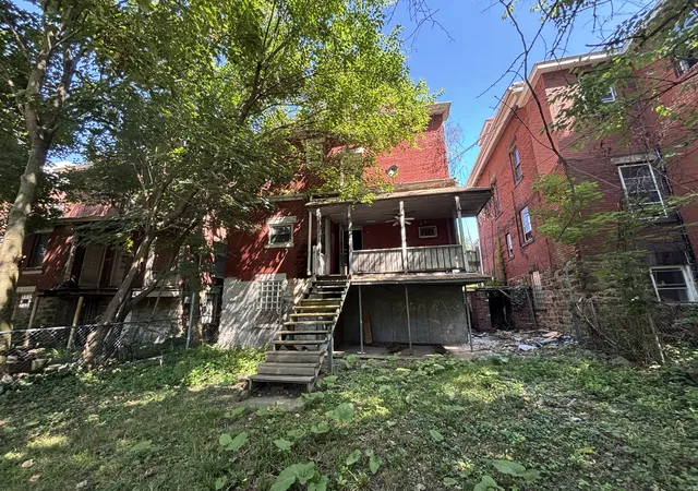 Photo 5 of Single family home for sale at 422 Charles St, Sheraden, PA 15210 | MLS# 1768496 | Listing updated on 2026-08-05