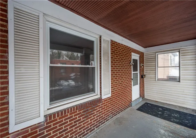 Photo 3 of Single family home for sale at 401 Lorenz Ave, Elliott, PA 15220 | MLS# 1768495 | Listing updated on 2026-08-05