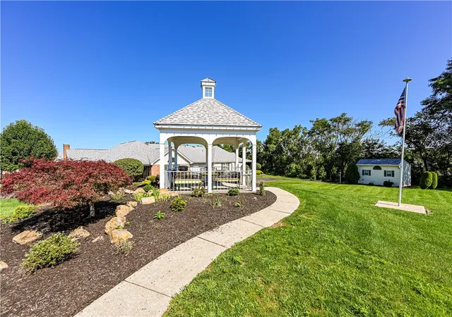 5th image of 319 Overview Circle, South Greensburg Boro, PA 15601 | MLS# 1768347