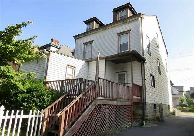 3rd image of 30 E Orchard Ave, Ross Twp, PA 15202 | MLS# 1768131