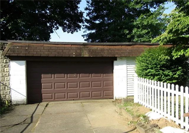 4th image of 30 E Orchard Ave, Ross Twp, PA 15202 | MLS# 1768131