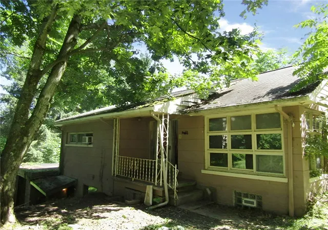 21st image of 2511 7th St, New Kensington, PA 15068 | MLS# 1768128