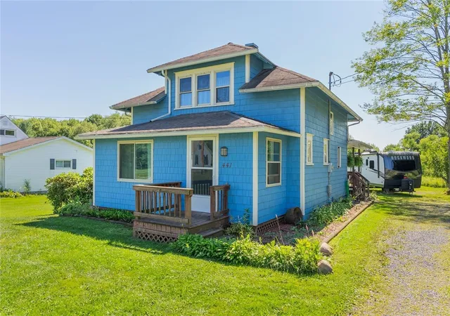 1st image of 441 Mercer Rd, Hempfield Twp, PA 16125 | MLS# 1768528