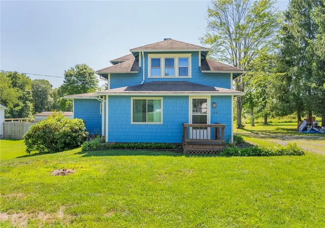 2nd image of 441 Mercer Rd, Hempfield Twp, PA 16125 | MLS# 1768528