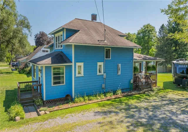 4th image of 441 Mercer Rd, Hempfield Twp, PA 16125 | MLS# 1768528