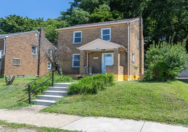 3rd image of 2622 Beaver Rd, Ambridge, PA 15003 | MLS# 1768533