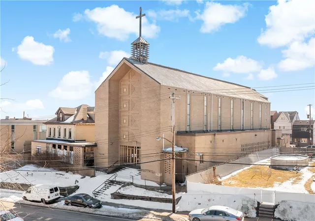 1st image of 2428 Arlington Ave, Arlington, PA 15210 | MLS# 1768263