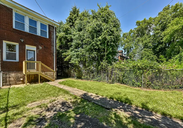 3rd image of 528 N St Clair St, East Liberty, PA 15206 | MLS# 1768555