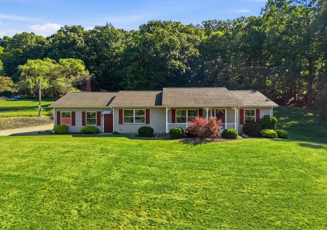 1st image of 195 Browns Hill Rd, Middlesex Twp, PA 16059 | MLS# 1768559
