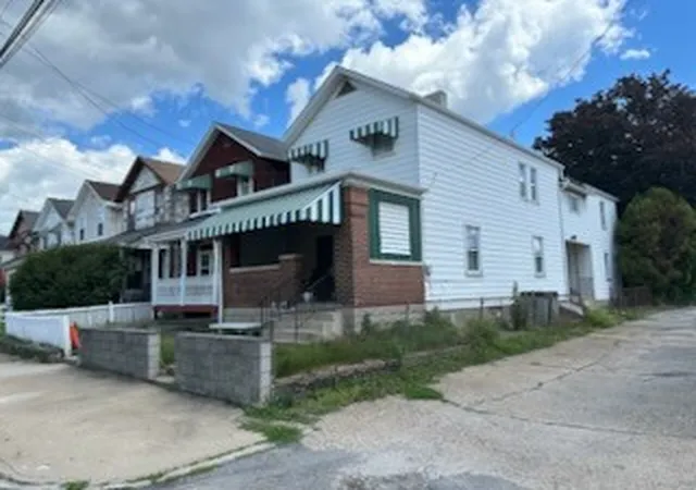 Photo 2 of Single family home for sale at 210 Munson Ave, Mc Kees Rocks, PA 15136 | MLS# 1768678 | Listing updated on 2026-08-31