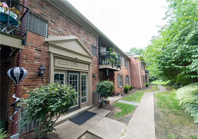 Photo 1 of Condo for sale at 1010 Margarite Dr #F, Scott Twp, PA 15216 | MLS# 1768787 | Listing updated on 2026-09-01