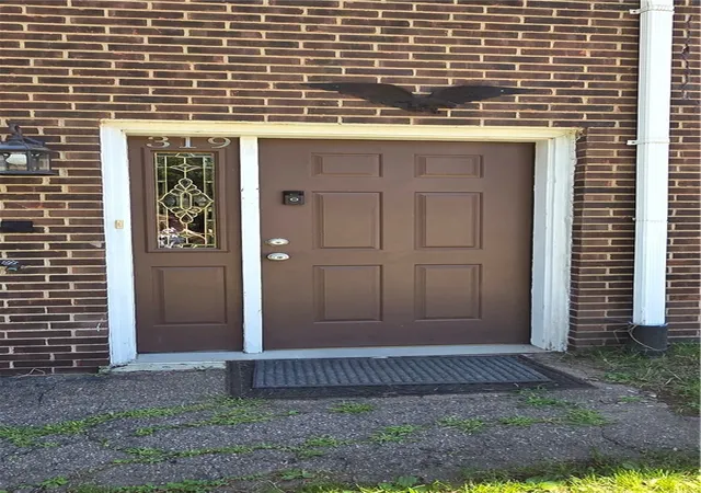 Photo 2 of Townhouse for sale at 319 Mckee Rd, N Versailles, PA 15137 | MLS# 1769003 | Listing updated on 2026-08-31