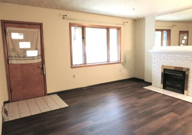 Photo 3 of Single family home for sale at 1707 Lenz Ave, Ambridge, PA 15003 | MLS# 1769109 | Listing updated on 2026-08-31