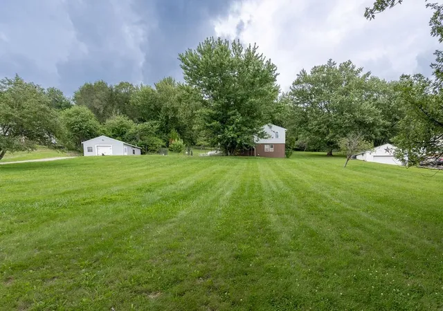 Photo 2 of Single family home for sale at 208 Mccleary Rd, Hookstown, PA 15050 | MLS# 1769259 | Listing updated on 2026-08-31