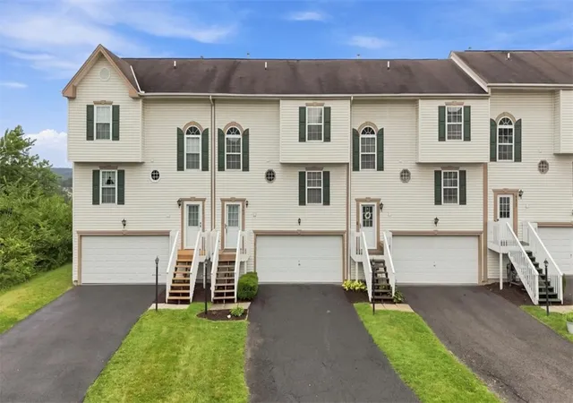 Photo 1 of Townhouse for sale at 121 Scenic Hl Dr, Carnegie, PA 15106 | MLS# 1769615 | Listing updated on 2026-09-01