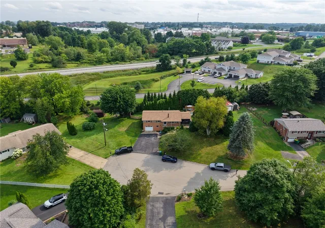 Photo 2 of Single family home for sale at 116 Easy St, Twp Of But Nw, PA 16001 | MLS# 1769043 | Listing updated on 2026-08-31