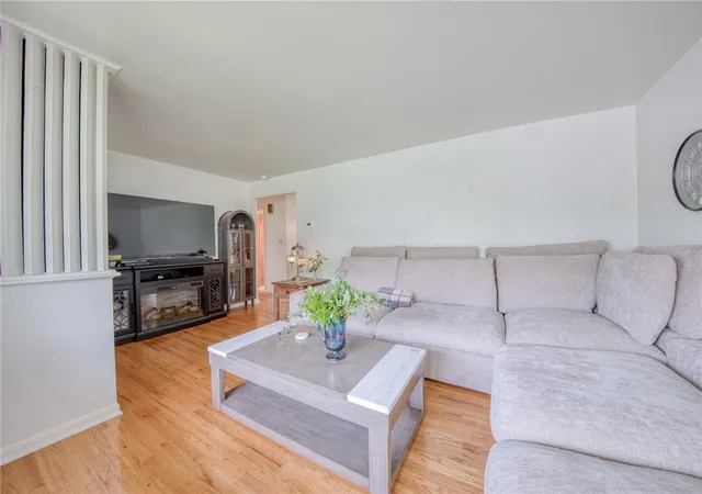 Photo 3 of Single family home for sale at 116 Easy St, Twp Of But Nw, PA 16001 | MLS# 1769043 | Listing updated on 2026-08-31