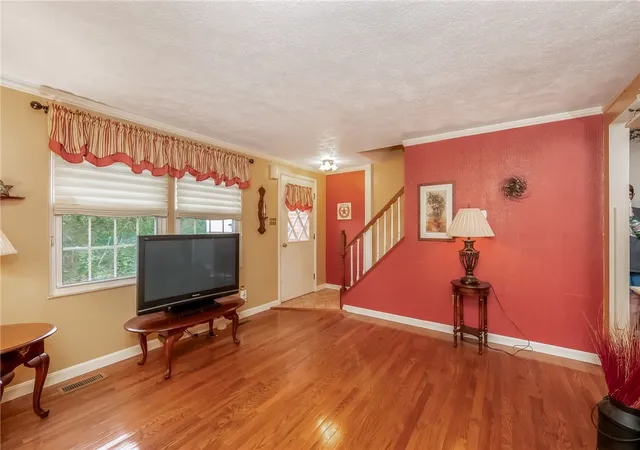 Photo 5 of Townhouse for sale at 1965 Kirkby Dr, South Park, PA 15129 | MLS# 1769797 | Listing updated on 2026-09-01