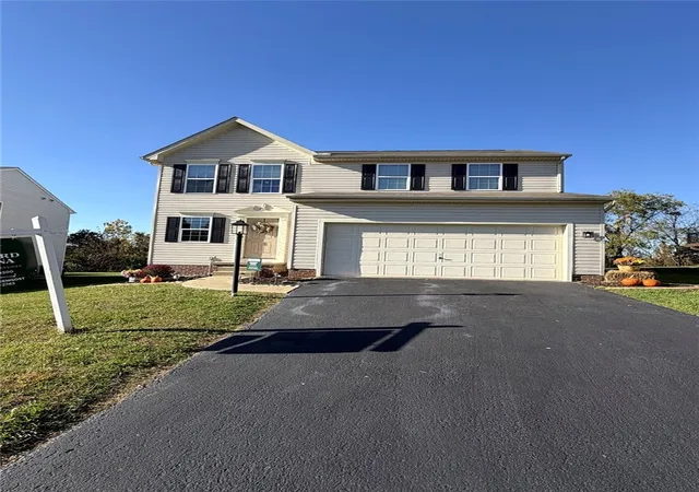 Photo 1 of Single family home for sale at 628 Glengarry Ct, Plum Boro, PA 15239 | MLS# 1769890 | Listing updated on 2026-10-29