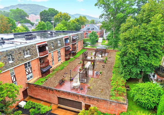 Photo 3 of Condo for sale at 136 Centennial Ave #305, Sewickley, PA 15143 | MLS# 1769735 | Listing updated on 2026-08-31