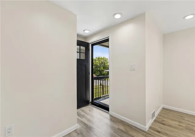 Photo 3 of Single family home for sale at 142 Saniel Dr, West Mifflin, PA 15122 | MLS# 1770185 | Listing updated on 2026-09-01
