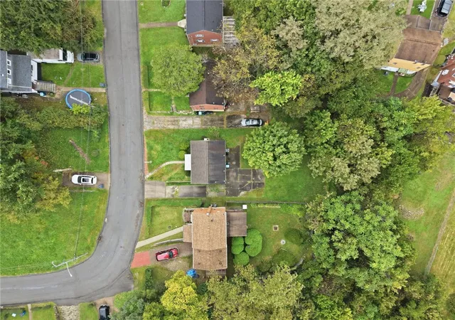 Photo 4 of Sale Pending at 7 Frankwood Rd, Penn Hills, PA 15235 | MLS# 1770437 | Listing updated on 2026-10-28