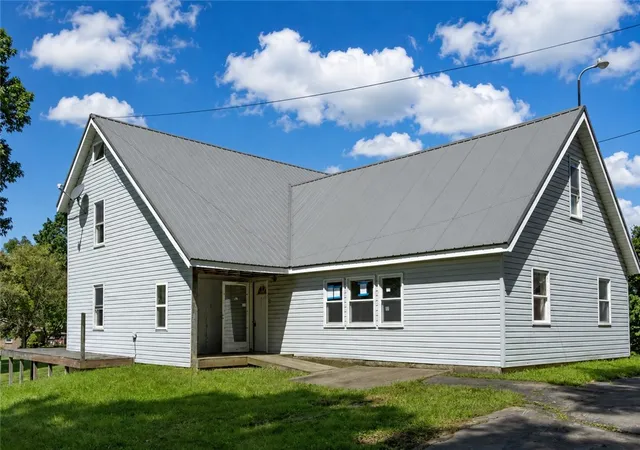Single family home for sale at 890 Campbell Run Rd, Manor Twp, PA 16226 | MLS# 1770566