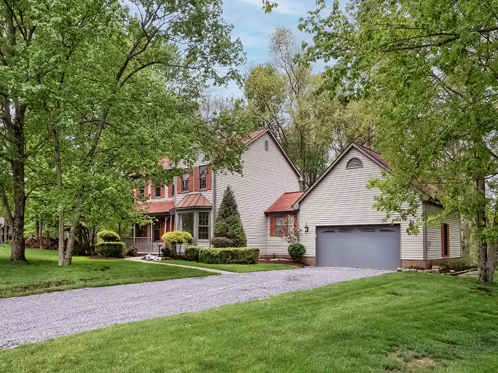 Photo 1 of Single family home for sale at 142 Gristmill Ln, Jackson Twp, PA 16063 | MLS# 1770689 | Listing updated on 2026-10-24