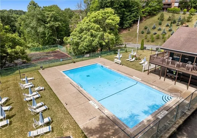 Photo 29 of Condo for sale at 604 Maplewood Ct, Ross Twp, PA 15237 | MLS# 1770856 | Listing updated on 2026-08-31
