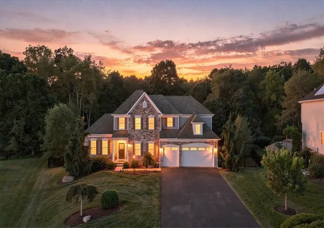 Photo 1 of Single family home for sale at 438 White Pine Ln, Economy, PA 15005 | MLS# 1771949 | Listing updated on 2026-08-31
