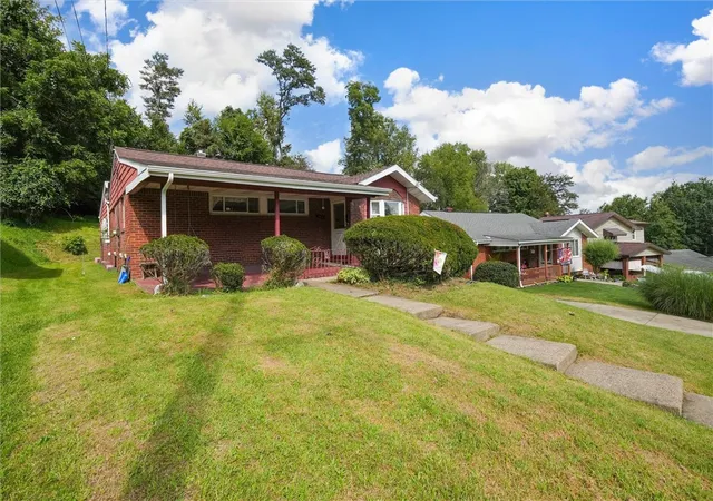 Photo 1 of Single family home for sale at 150 Queenston Dr, Wilkins Twp, PA 15235 | MLS# 1772143 | Listing updated on 2026-08-31