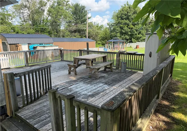 Photo 3 of Single family home for sale at 3305 3rd Street, Dunbar, PA 15431 | MLS# 1772248 | Listing updated on 2026-08-31