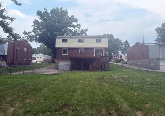 Photo 2 of Single family home for sale at 126 Crescent Garden Dr, Penn Hills, PA 15235 | MLS# 1772261 | Listing updated on 2026-08-31