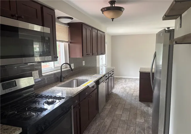 Photo 3 of Single family home for sale at 126 Crescent Garden Dr, Penn Hills, PA 15235 | MLS# 1772261 | Listing updated on 2026-08-31