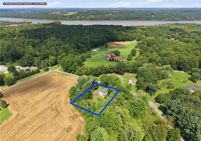 Photo 4 of Single family home for sale at 185 N Hassel Rd, Jefferson Twp, PA 16150 | MLS# 1772239 | Listing updated on 2026-09-01