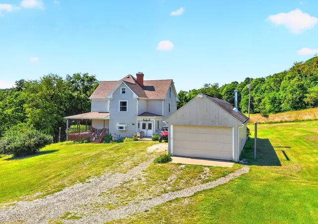 Photo 4 of House for sale at 78 Sprowls Rd, Claysville, PA 15323 | MLS# 1771933 | Listing updated on 2026-09-01