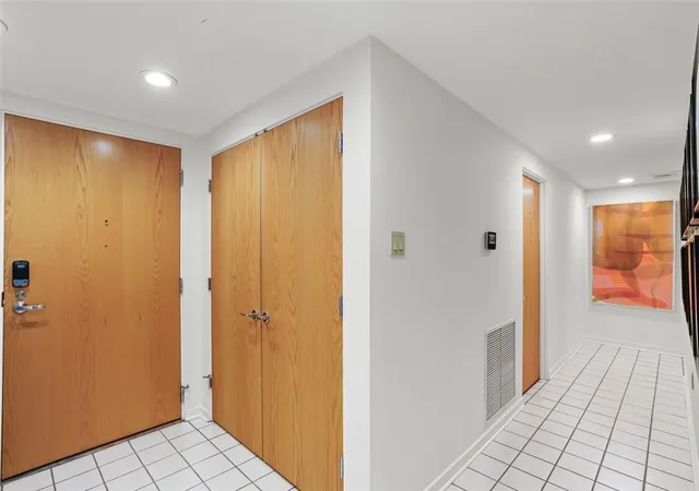 Photo 3 of Condo for sale at 5000 5th Avenue #308, Shadyside, PA 15232 | MLS# 1772374 | Listing updated on 2026-09-01