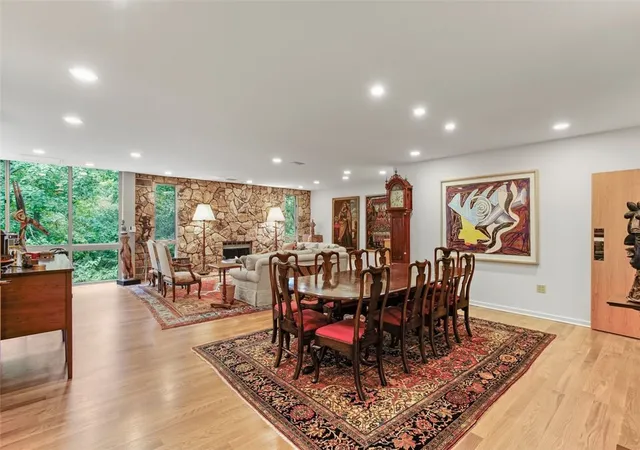 Photo 3 of Condo for sale at 5000 5th Avenue #308, Shadyside, PA 15232 | MLS# 1772374 | Listing updated on 2026-09-01