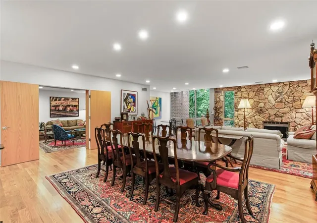 Photo 4 of Condo for sale at 5000 5th Avenue #308, Shadyside, PA 15232 | MLS# 1772374 | Listing updated on 2026-09-01
