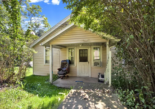 Photo 1 of Single family home for sale at 15 Allen Way, White Oak, PA 15131 | MLS# 1772397 | Listing updated on 2026-09-01