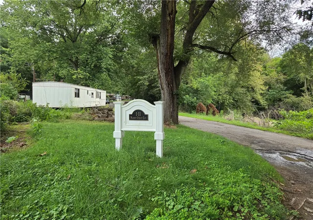 Photo 2 of Multi family home for sale at 1 11 Market St Ext, Baden, PA 15005 | MLS# 1772403 | Listing updated on 2026-09-01