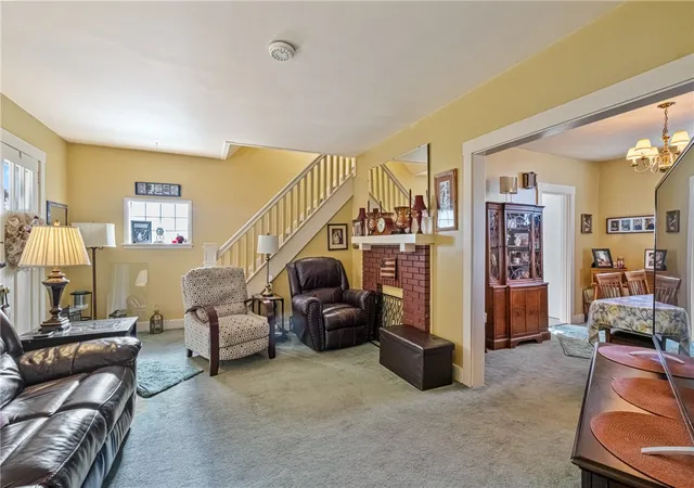 Photo 4 of Single family home for sale at 3000 Vernon Ave, Brentwood, PA 15227 | MLS# 1772705 | Listing updated on 2026-10-10