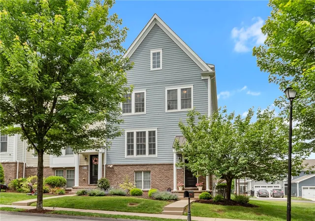 Photo 2 of Townhouse for sale at 1312 Village Ln, South Fayette, PA 15017 | MLS# 1772723 | Listing updated on 2026-10-10