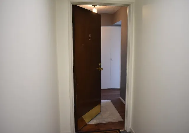 Photo 2 of Condo for sale at 633 Forest Green Dr, Moon/crescent Twp, PA 15108 | MLS# 1773015 | Listing updated on 2026-10-03