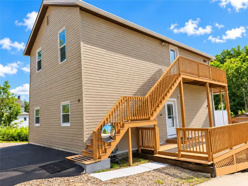 Photo 1 of Multi family home for sale at 194 Main St, Punxsutawney Area School District, PA 15711 | MLS# 1773096 | Listing updated on 2026-10-22